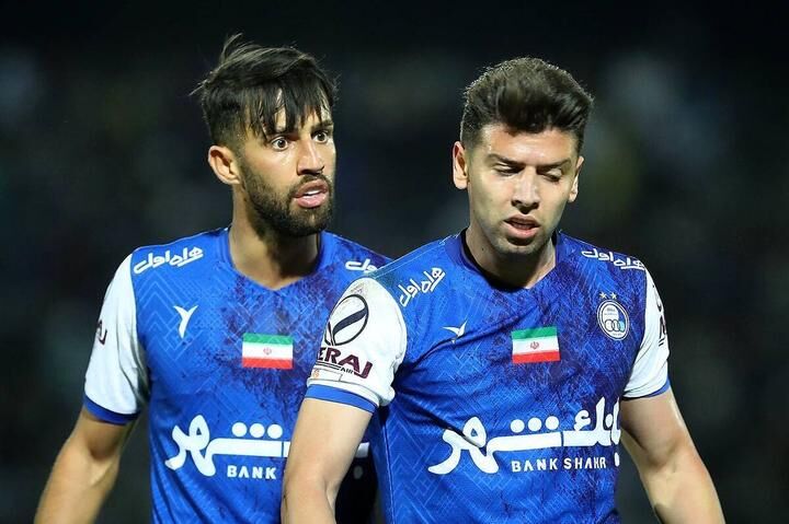 یاغی جدید در آستانه قرمزپوش شدن یاغی جدید در آستانه قرمزپوش شدن