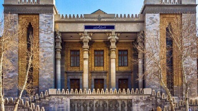 بیانیه وزارت امور خارجه ایران در محکومیت اقدام تروریستی در گلزار شهدای کرمان بیانیه وزارت امور خارجه ایران در محکومیت اقدام تروریستی در گلزار شهدای کرمان