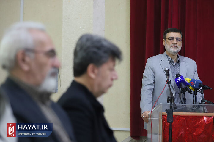 دیدار رئیس بنیاد شهید با خانواده شهدای مسیحی (آشوری)