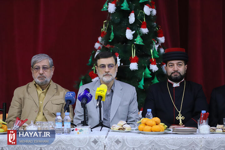 دیدار رئیس بنیاد شهید با خانواده شهدای مسیحی (آشوری)