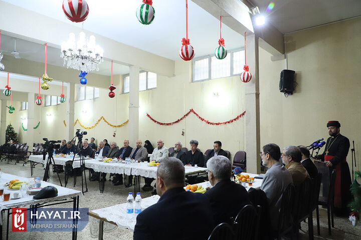 دیدار رئیس بنیاد شهید با خانواده شهدای مسیحی (آشوری)