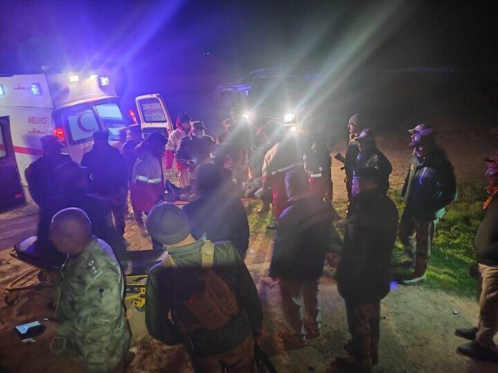 انفجار مین در مهران ۴ مصدوم و ۱ فوتی بر جای گذاشت انفجار مین در مهران ۴ مصدوم و ۱ فوتی بر جای گذاشت