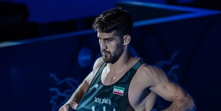 یونس امامی با شکست قهرمان جهان طلایی شد