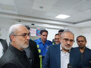 معاون رئیس جمهور از مجروحان حادثه تروریستی در بیمارستان باهنر کرمان عیادت کرد