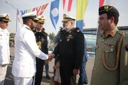 ناوگروه صلح و دوستی نیروی دریایی پاکستان در بندرعباس پهلو گرفت