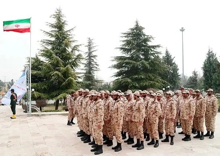 خبر خوش برای خبرنگاران/ کسری خدمت و بخشودگی غیبت سربازی در انتظار اهالی رسانه