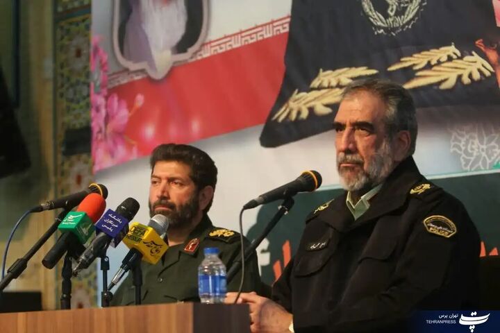 برگزاری نشست مشترک فرمانده سپاه و رئیس پلیس پایتخت برگزاری نشست مشترک فرمانده سپاه و رئیس پلیس پایتخت