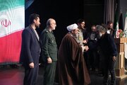 برگزیدگان چهارجشنواره ادبی دفاع مقدس در تهران معرفی شدند
