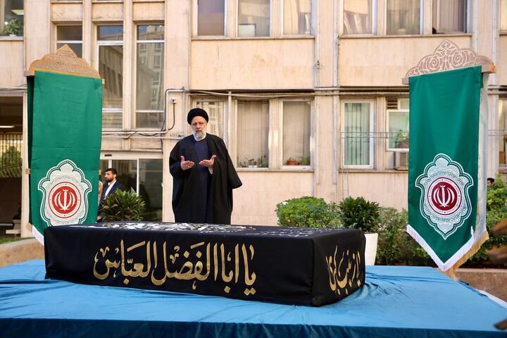 دیدار رئیس جمهور با وزیر و کارکنان وزارت فرهنگ و ارشاد اسلامی