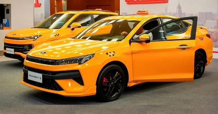 حتی یک تاکسی برقی پلاک نشده است حتی یک تاکسی برقی پلاک نشده است