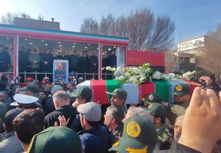 پیکر استاندار فقید آذربایجان شرقی تشییع شد پیکر استاندار فقید آذربایجان شرقی تشییع شد