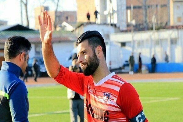 عباس زاده رسما به تیم فوتبال نساجی پیوست عباس زاده رسما به تیم فوتبال نساجی پیوست