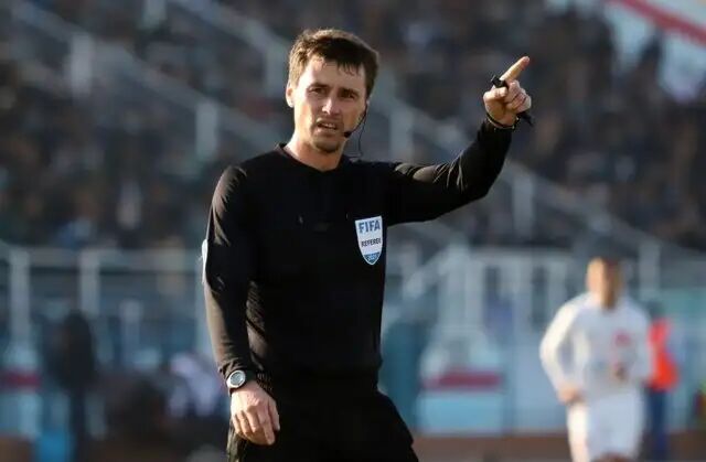 آشنایی با داور دیدار ایران - امارات آشنایی با داور دیدار ایران - امارات