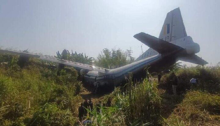 خروج هواپیما از باند فرودگاه هند ۸ مجروح برجا گذاشت خروج هواپیما از باند فرودگاه هند ۸ مجروح برجا گذاشت