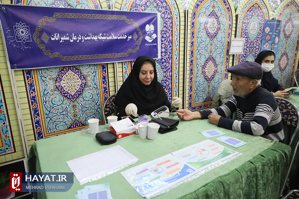 بزرگداشت پدران شهدا در مراسم «باباجان سلام»/ اعزام پزشک به منازل والدین معظم شهدا با هدف چکاپ وضعیت سلامتی آنها