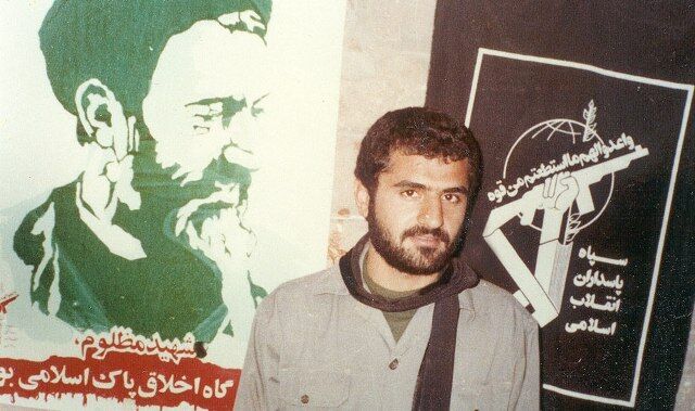 با «بهمن» آمد و در «بهمن» جاودانه شد با «بهمن» آمد و در «بهمن» جاودانه شد