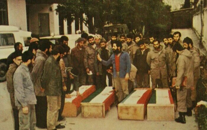 روزی که مردم، «آمل» را «هزار سنگر» انقلابشان کردند