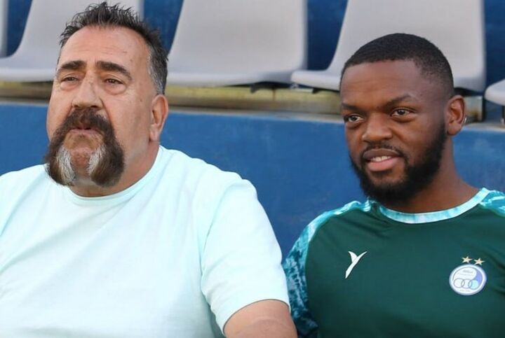 من باعث شدم چشم یامگا خوب شود/ اوسمار در پرسپولیس نتیجه میگیرد من باعث شدم چشم یامگا خوب شود/ اوسمار در پرسپولیس نتیجه میگیرد