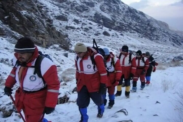 نجات ۴ مفقودی در روستاهای زنجان پس از ۷ ساعت تلاش هلال‌احمر