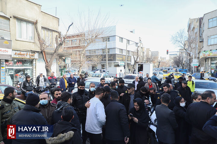 بازسازی صحنه جرم عاملان تخریب خودروهای شهروندان در خیابان مالک اشتر