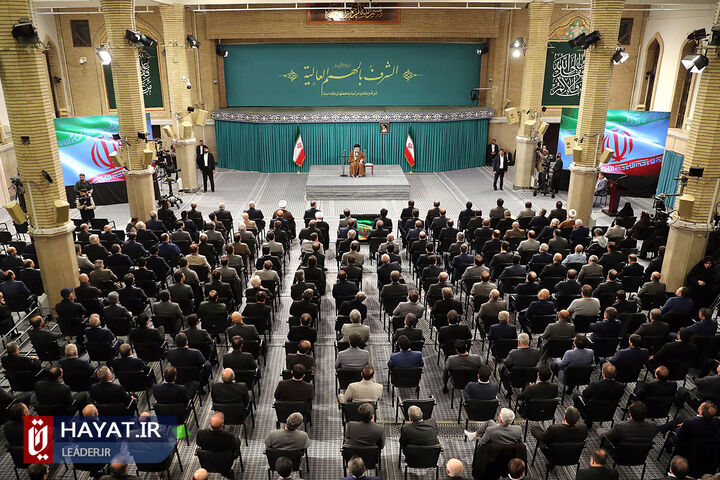 دیدار تولیدکنندگان و فعالان اقتصادی با رهبر معظم انقلاب