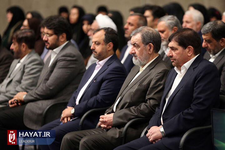 دیدار تولیدکنندگان و فعالان اقتصادی با رهبر معظم انقلاب