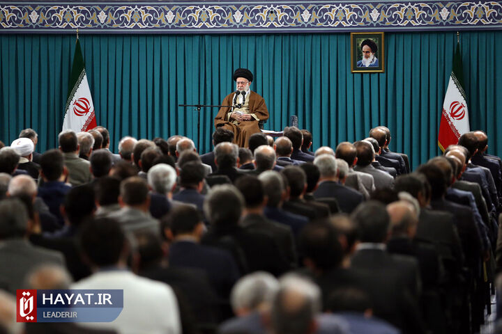 دیدار تولیدکنندگان و فعالان اقتصادی با رهبر معظم انقلاب