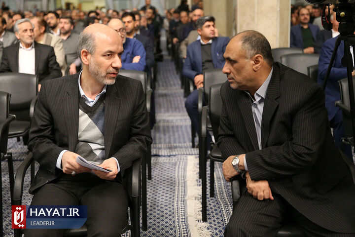 دیدار تولیدکنندگان و فعالان اقتصادی با رهبر معظم انقلاب