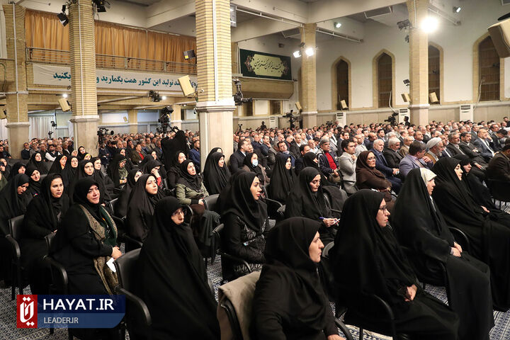 دیدار تولیدکنندگان و فعالان اقتصادی با رهبر معظم انقلاب