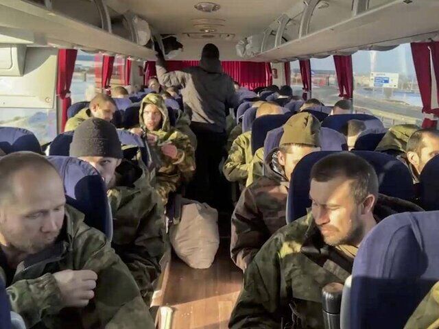 بزرگترین تبادل اسرای جنگی میان روسیه و اوکراین بزرگترین تبادل اسرای جنگی میان روسیه و اوکراین