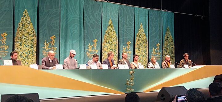 نشست خبری «شکار حلزون» با یاد حسام محمودی برگزار شد نشست خبری «شکار حلزون» با یاد حسام محمودی برگزار شد