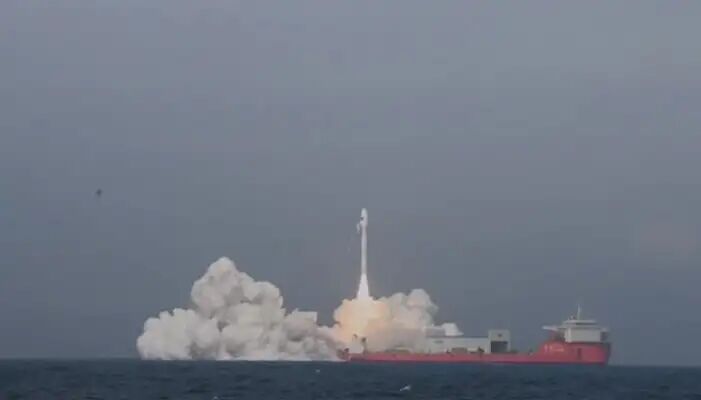 پرتاب دریایی موشک ماهوارهبر اژدها- ۳ در چین پرتاب دریایی موشک ماهوارهبر اژدها- ۳ در چین