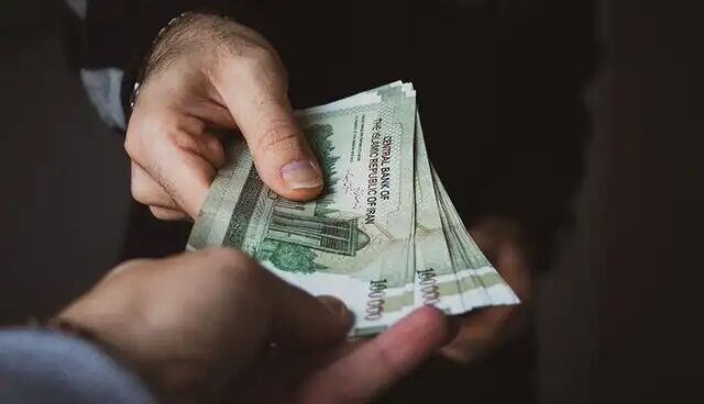 شارژ مجدد ۲۲۰۰۰۰ تومانی برای ۷ دهک درآمدی در ۱۷ اسفندماه ۱۴۰۲ شارژ مجدد ۲۲۰۰۰۰ تومانی برای ۷ دهک درآمدی در ۱۷ اسفندماه ۱۴۰۲