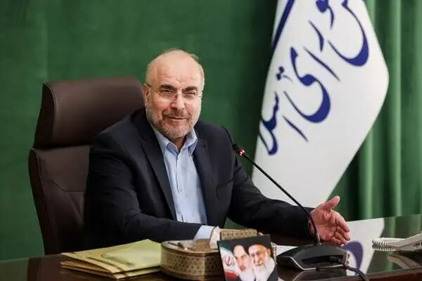 وضعیت بازار ارز و دارو از اولویت های نظارتی مجلس است وضعیت بازار ارز و دارو از اولویت های نظارتی مجلس است