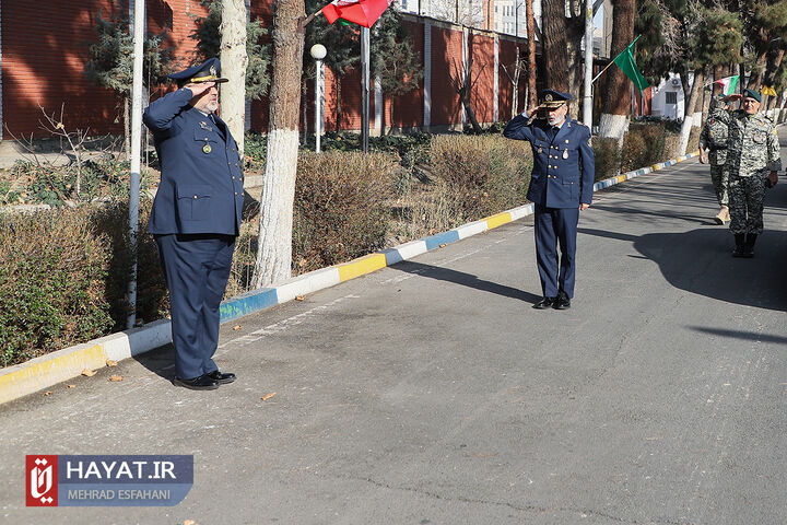 مراسم تقدیر و اعطای نشان افتخار به پیشکسوتان نیروی هوایی ارتش