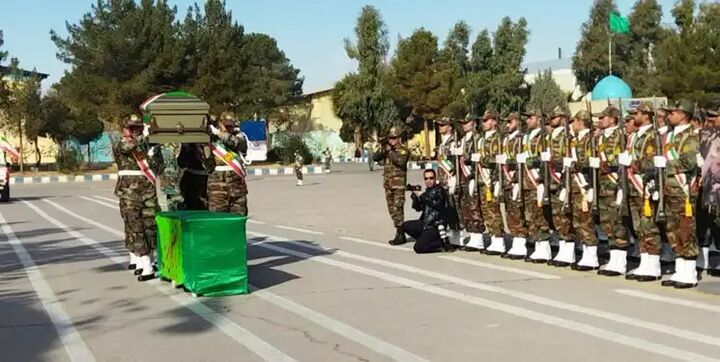 برگزاری مراسم وداع با امیر غضنفر آذرفر در اصفهان برگزاری مراسم وداع با امیر غضنفر آذرفر در اصفهان