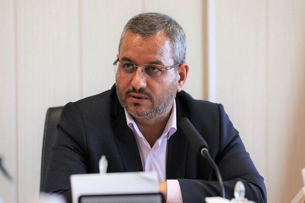 اضافه شدن ۴۰ میدان میوه و ترهبار به تهران تا پایان سال/ ایجاد آرامستان جدید در تهران + فیلم اضافه شدن ۴۰ میدان میوه و ترهبار به تهران تا پایان سال/ ایجاد آرامستان جدید در تهران + فیلم