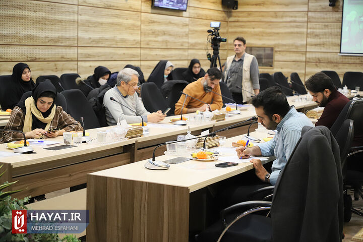 نشست خبری معاون سلامت و توانمندسازی اجتماعی بنیاد شهید و امور ایثارگران