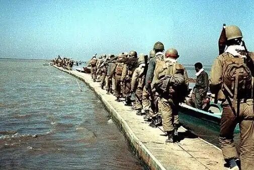 روزی به بزرگی همه آن هشت سال... روزی به بزرگی همه آن هشت سال...