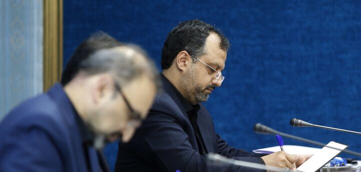 جلسه وبیناری خاندوزی با اعضای شورای عالی ایرانیان مقیم چین برگزار شد جلسه وبیناری خاندوزی با اعضای شورای عالی ایرانیان مقیم چین برگزار شد