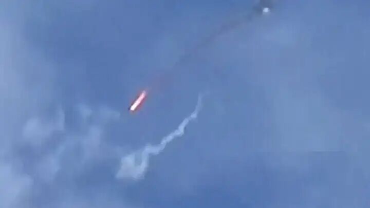 سرنگون شدن ۲ پهپاد متجاوز در آسمان دمشق سرنگون شدن ۲ پهپاد متجاوز در آسمان دمشق