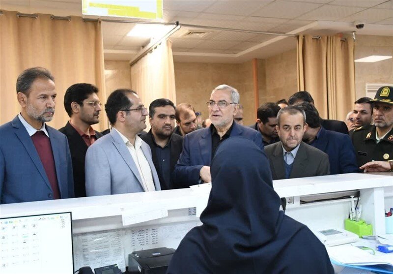 وزیر بهداشت: تمام بیمارستان‌ها به تجهیزات پیشرفته پزشکی مجهز شد