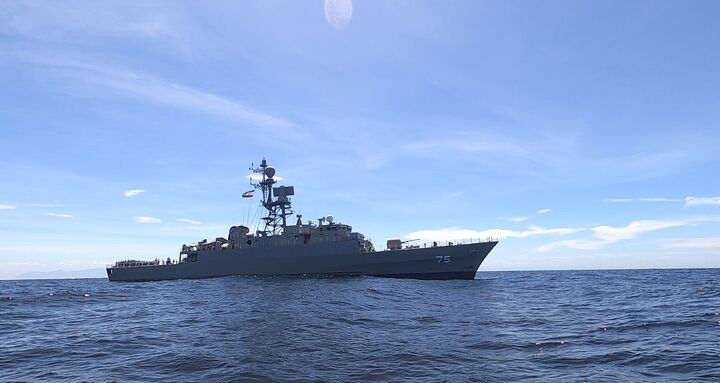 ناوگروه رزمی ۹۴ نیروی دریایی ارتش به کشور بازگشت