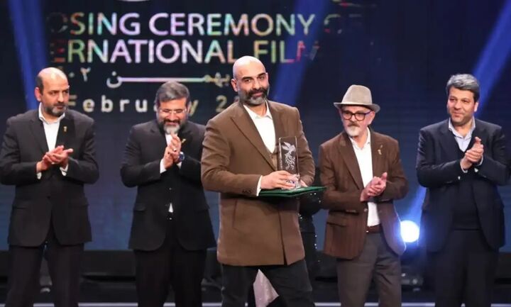 روایت «جنگ» و «مقاومت» در جشنواره چهل و دوم فیلم فجر روایت «جنگ» و «مقاومت» در جشنواره چهل و دوم فیلم فجر