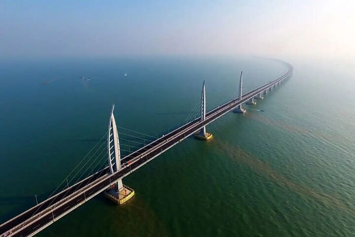 چینی ها پل اتصال به جزیره قشم را می‌سازند
