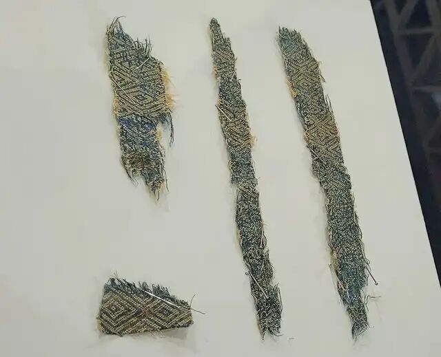 رونمایی از پارچه بازبافی ساسانی رونمایی از پارچه بازبافی ساسانی