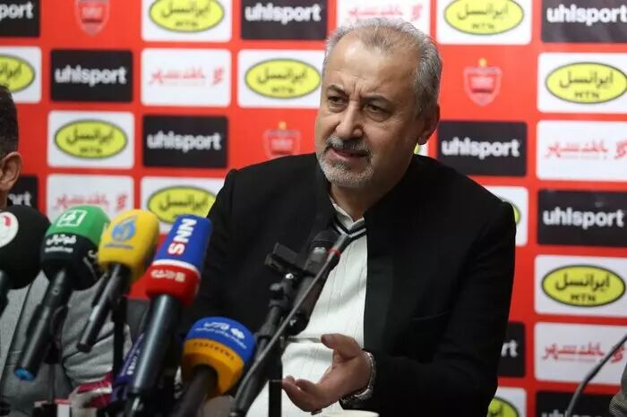 قهرمانی پرسپولیس بخشی از محبت های هواداران را جبران کرد قهرمانی پرسپولیس بخشی از محبت های هواداران را جبران کرد