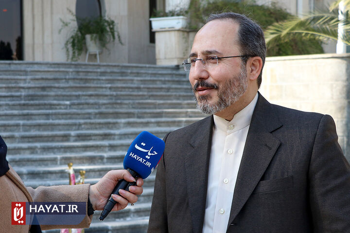 حاشیه جلسه هیات دولت - 25 بهمن