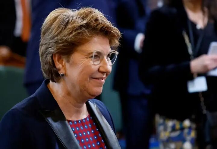 سوئیس هزینههای دفاعی خود را افزایش میدهد سوئیس هزینههای دفاعی خود را افزایش میدهد