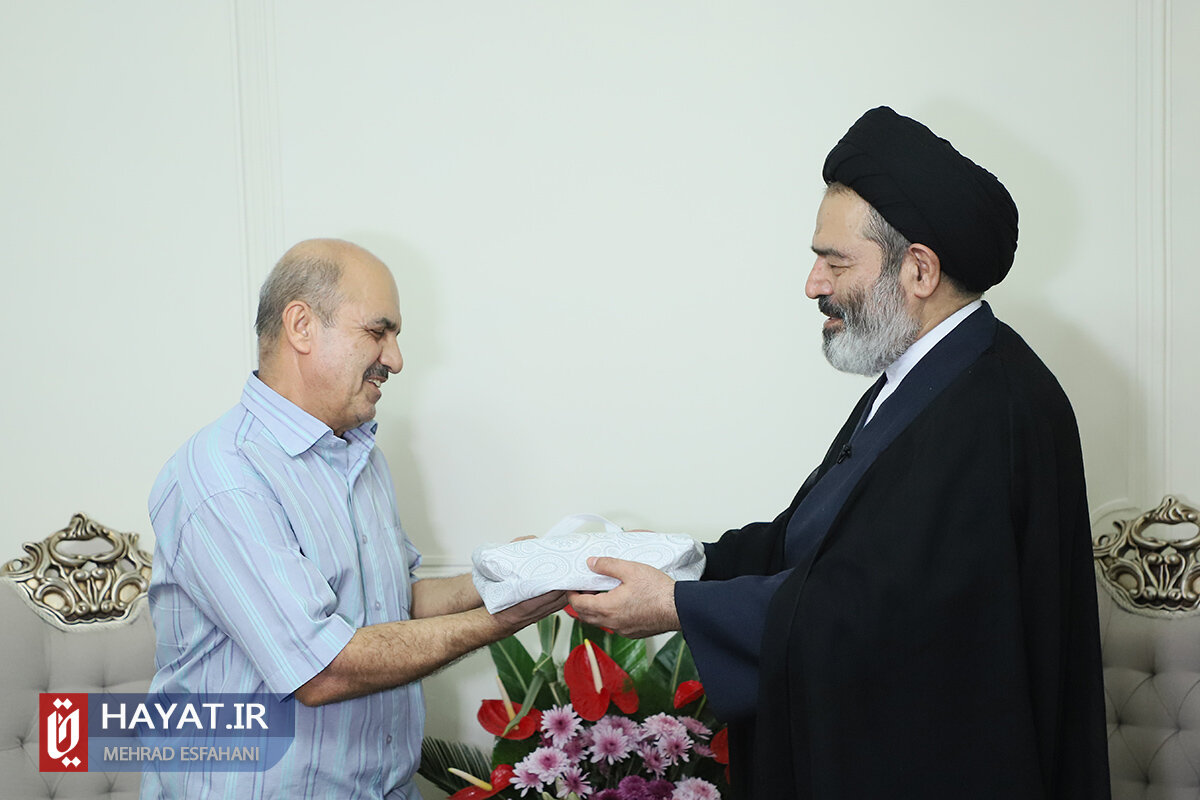 تکریم ۱۰۵۰ جانباز سراسر کشور در طرح «علمداران حماسه»